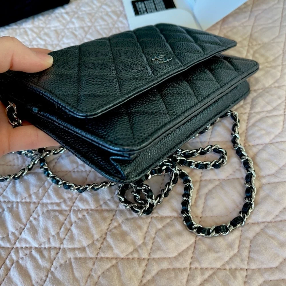 Channel caviar leather woc bag(with receipt) - Picture 5 of 5